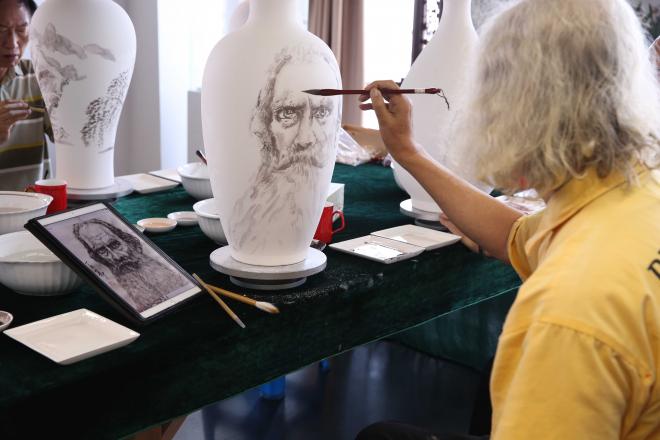 河山如画图——中国美术家协会河山画会36名著名画家在国瓷小镇采风创作