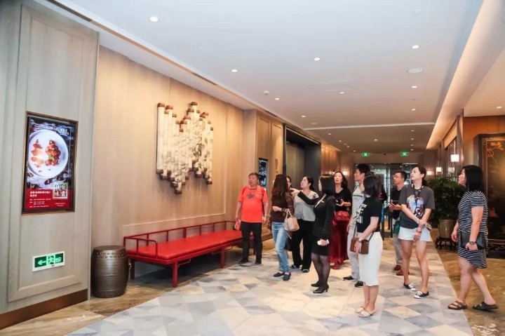 1540259463835430.jpg 0.jpg